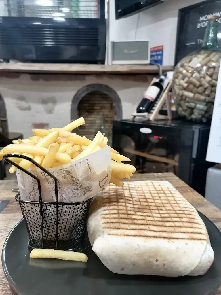 La Pizzanaise restaurant in Pézilla-la-Rivière