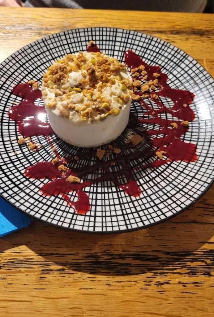 Zacklerster_Les Sens Il & Elle_Pignan_recensione