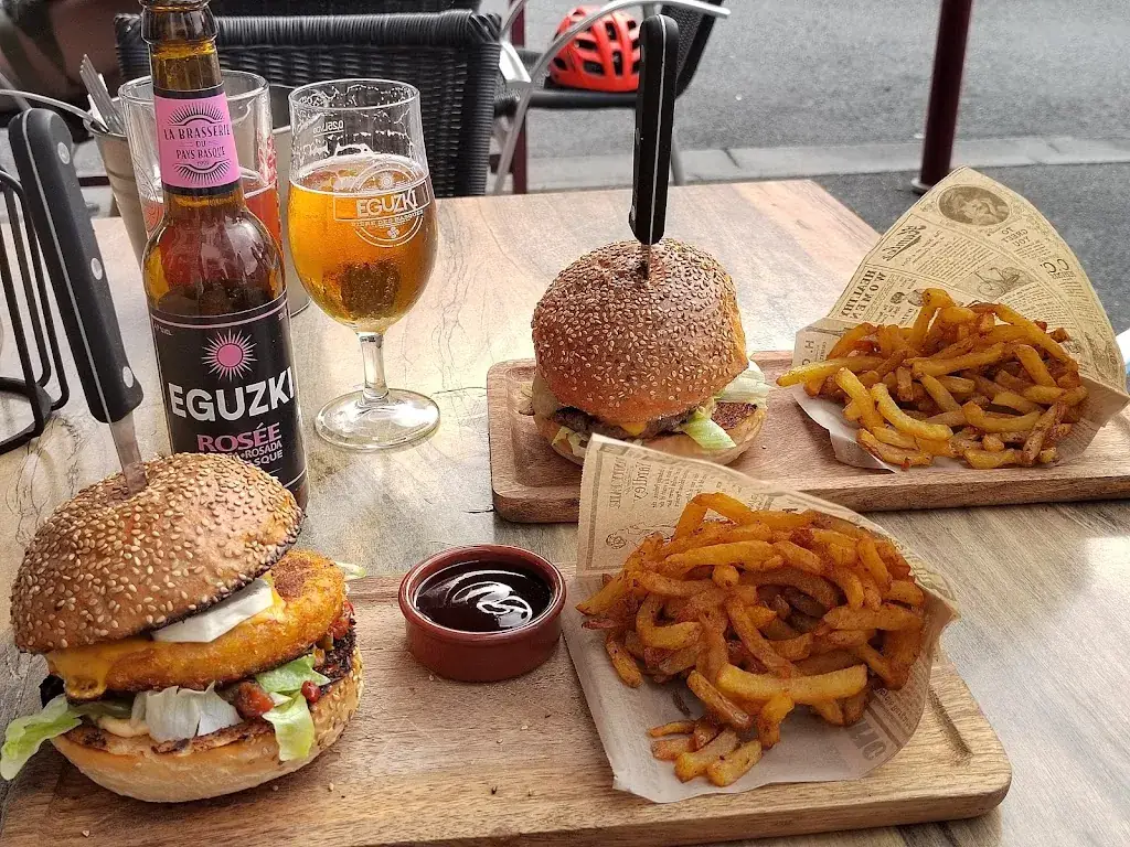 Virginie Gaillard_Le Resto Mr Vagabond_Pierrefitte-Nestalas_review