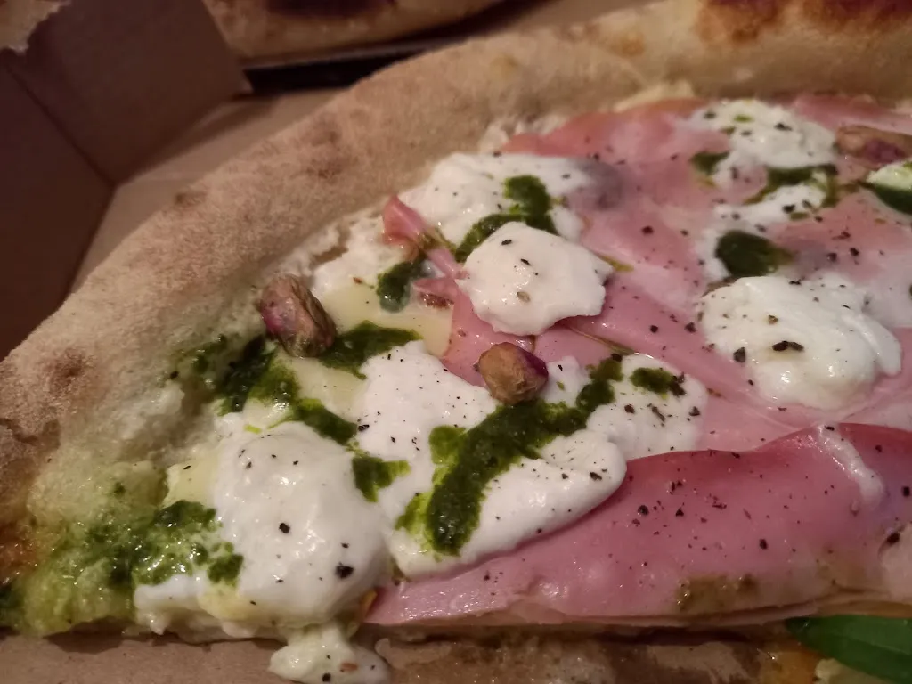 Alycia Lang-Peigne_L'Atelier - Pizzeria Fine_Pompertuzat_review