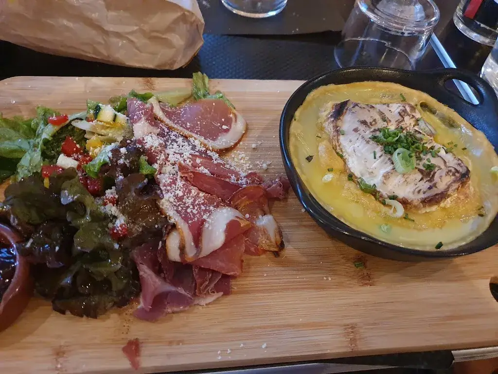 Florence C_Restaurant - Guinguette ô7_Plaisance-du-Touch_review