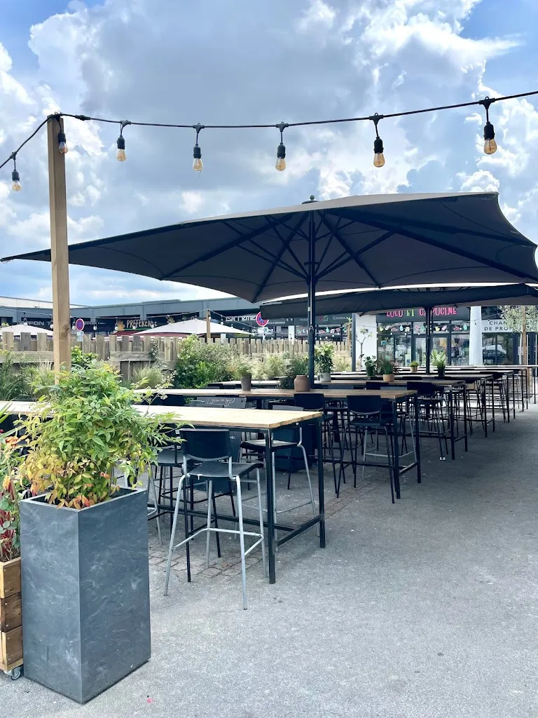 CHAI NOUS ristorante a Plaisance-du-Touch