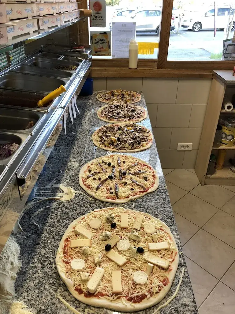 Menu_Pizza Les Clus_Marignier_immagine_7