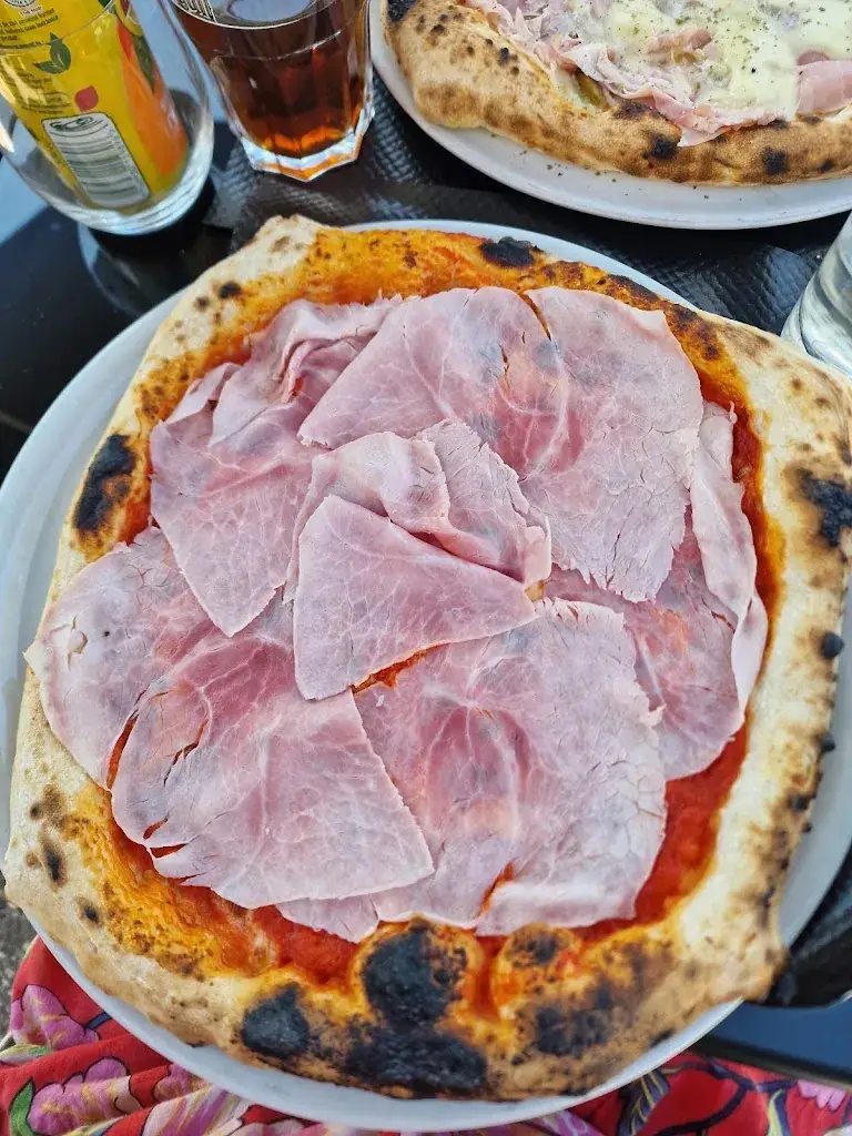 Laetitia Yonnet_Maison Il Gusto | Pizzas d'exceptions cuites au feu de bois._Plaisance-du-Touch_avis