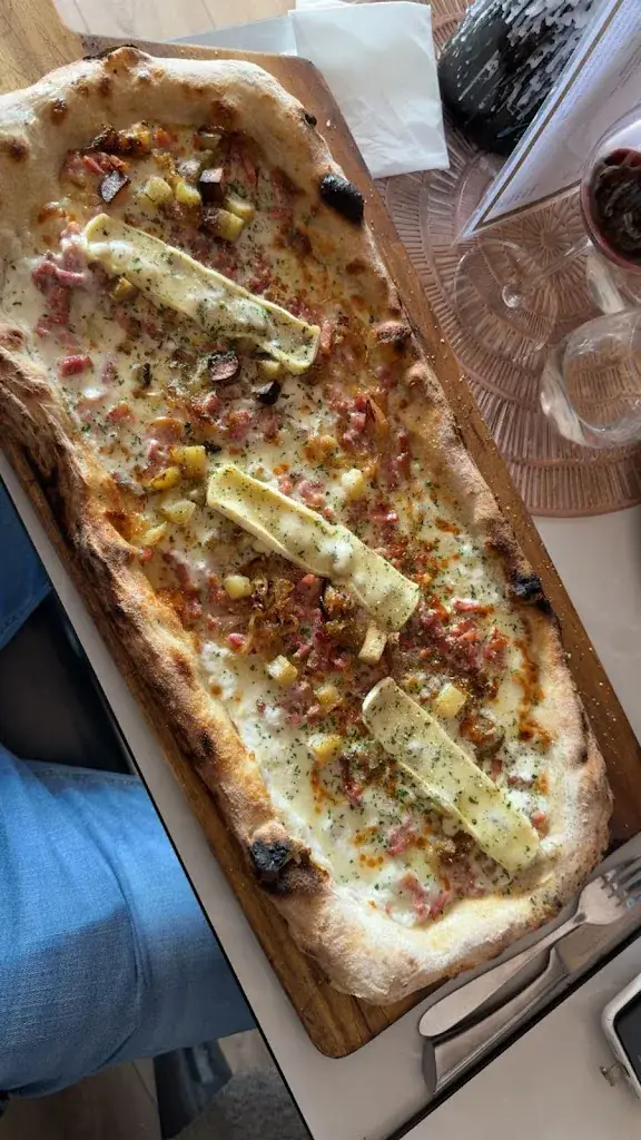 Erwan Bignon_Maison Il Gusto | Pizzas d'exceptions cuites au feu de bois._Plaisance-du-Touch_avis