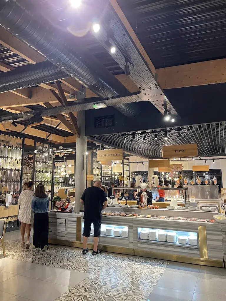 Dana Mos_Mosto Buffet_Plaisance-du-Touch_review