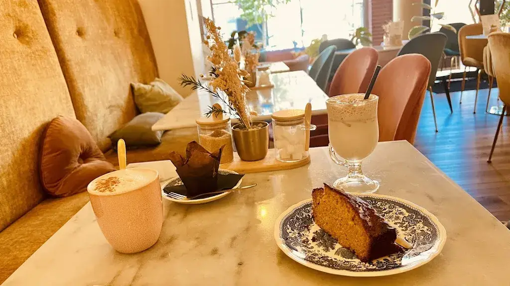 Mademoiselle Soline_Plaisance-du-Touch_slider_image_3