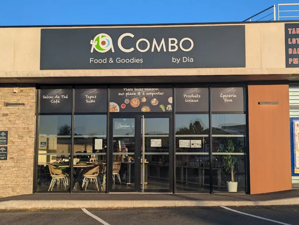 Combo by Dia restaurant in Pont-de-Salars