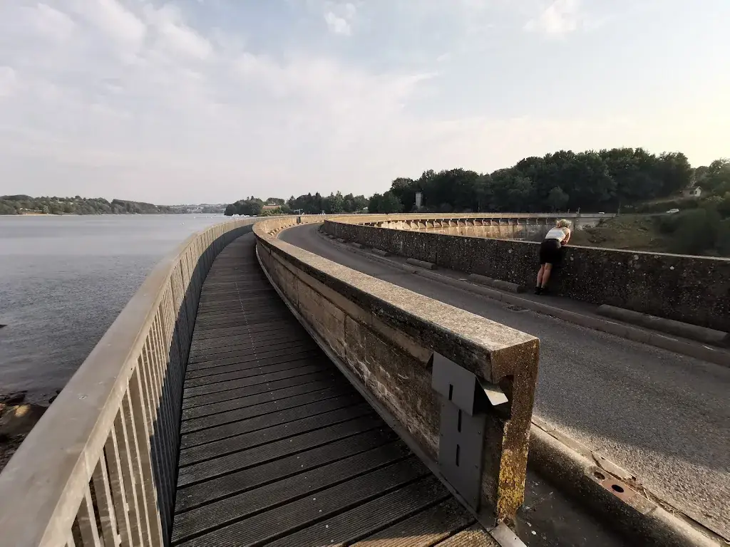 La Retenue_Canet-de-Salars_slider_image_3