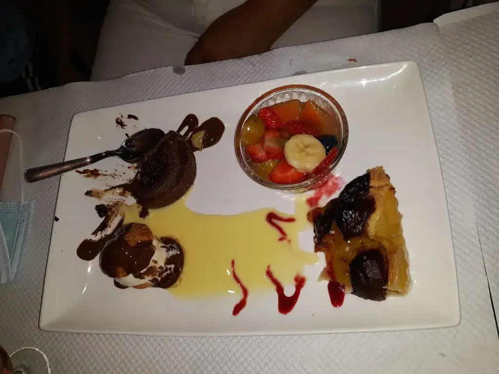 Menu_Hôtel ** - Restaurant «Aux berges de Pareloup»_12410_image_4