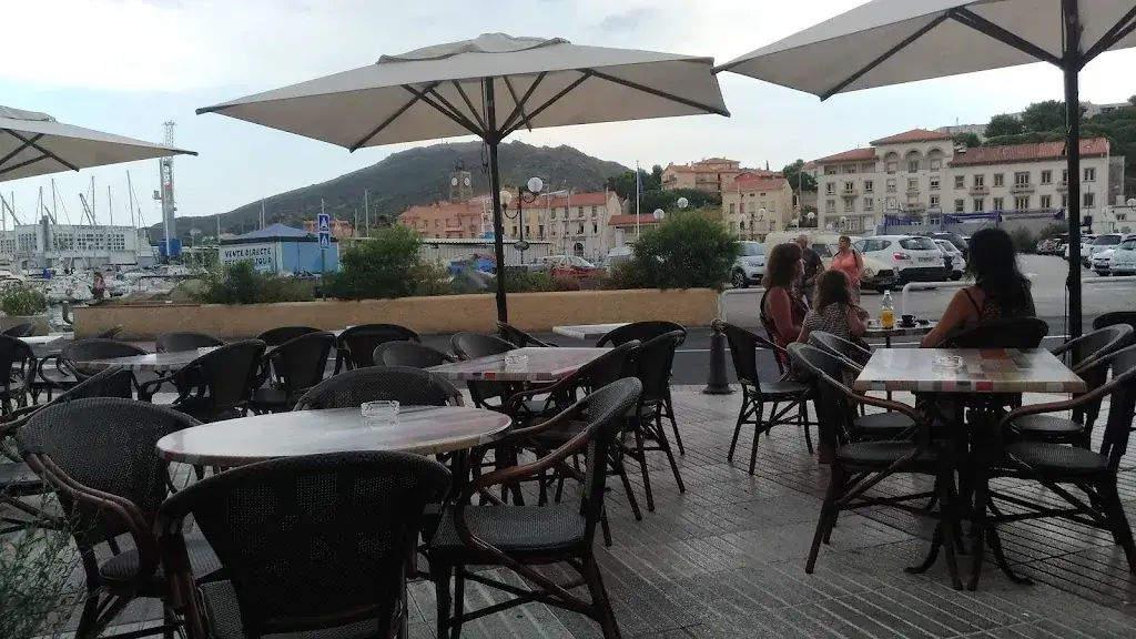 La Tramontane_Port-Vendres_slider_image_1