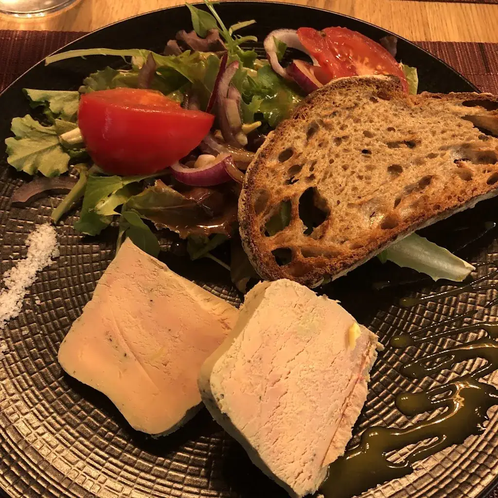 hsc3 hsc3_La Casa Catalane_Port-Vendres_review