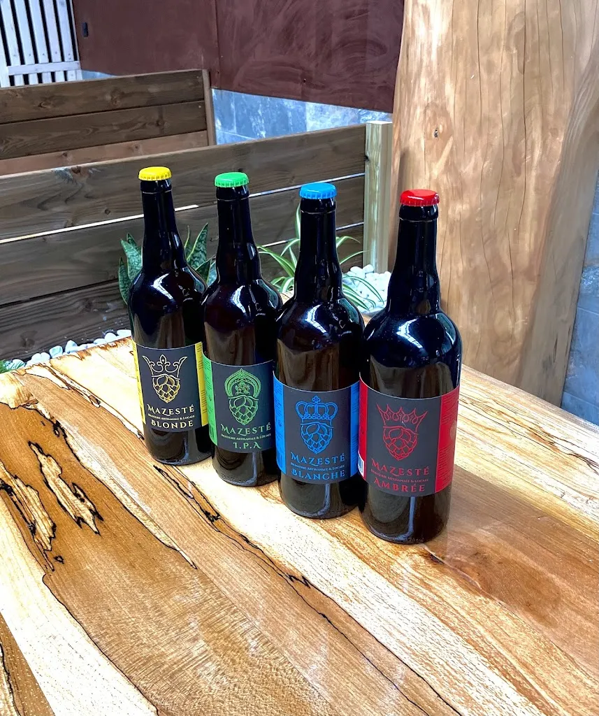 Brasserie Mazesté ristorante a Mazet-Saint-Voy