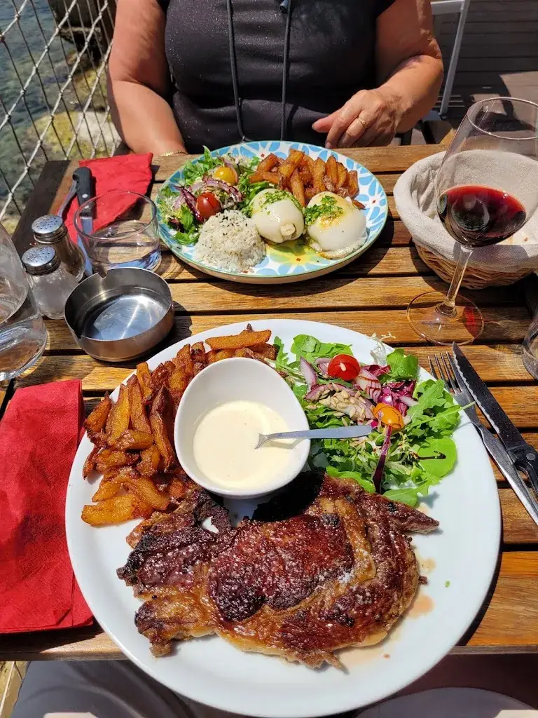 jean-noel Leconte_Le P'tit Ponton_Port-Vendres_review