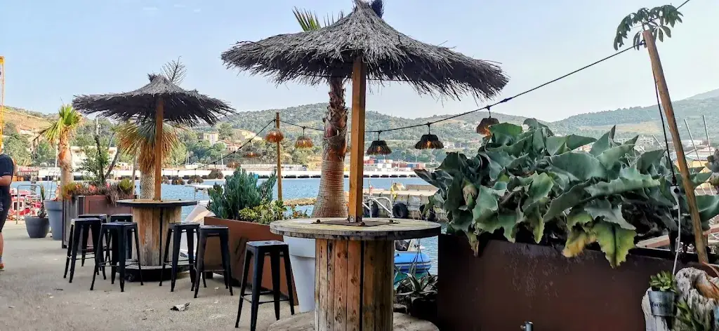 Le P'tit Ponton_Port-Vendres_slider_image_2