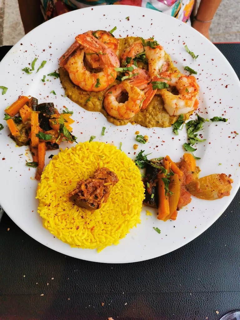 Michel TARRIDE_Le Bouche à oreille_Port-Vendres_review