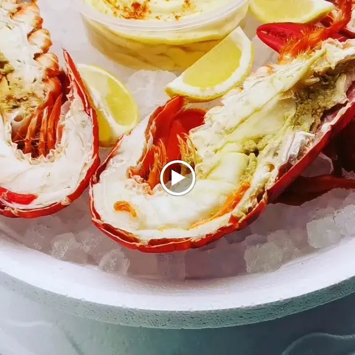 Le Comptoir des Amandiers - Bar à vin_Poulx_slider_image_2