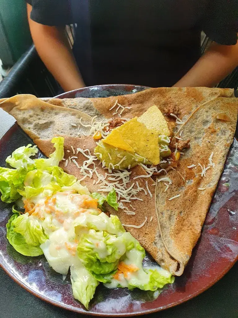 Julia Grondin_Crêperie - Le Blé Noir_Prades-le-Lez_review