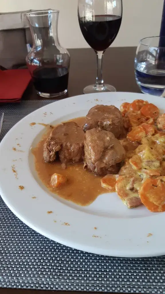 Le Bistrot Pradinois_Pradines_slider_image_2