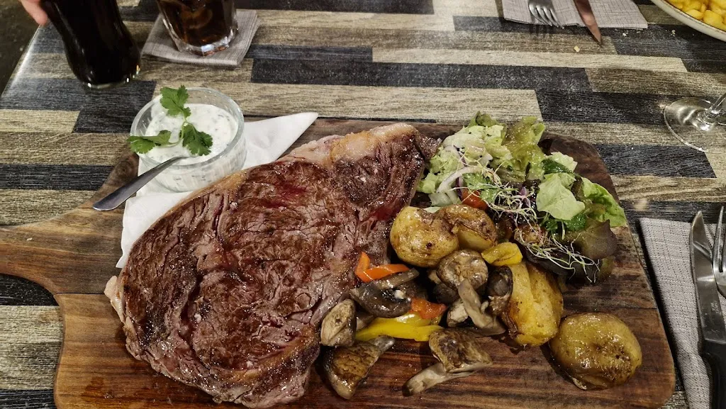 LA QUEUE DE COCHON_Portiragnes_slider_image_3