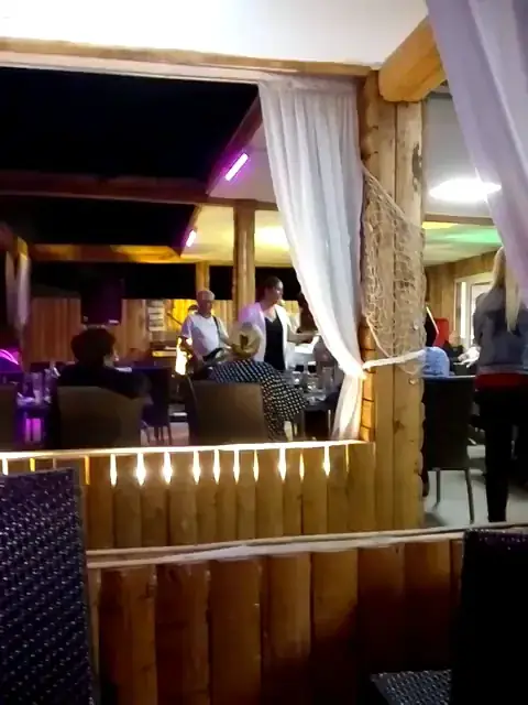 La Voile Blanche_Portiragnes_slider_image_2