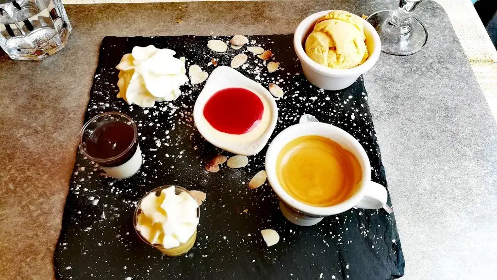 Menu_Latino beach restaurant_Sérignan_immagine_6