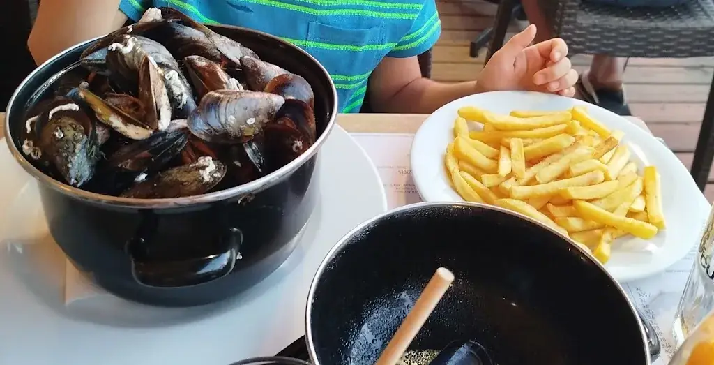 Menu_Latino beach restaurant_Sérignan_immagine_7