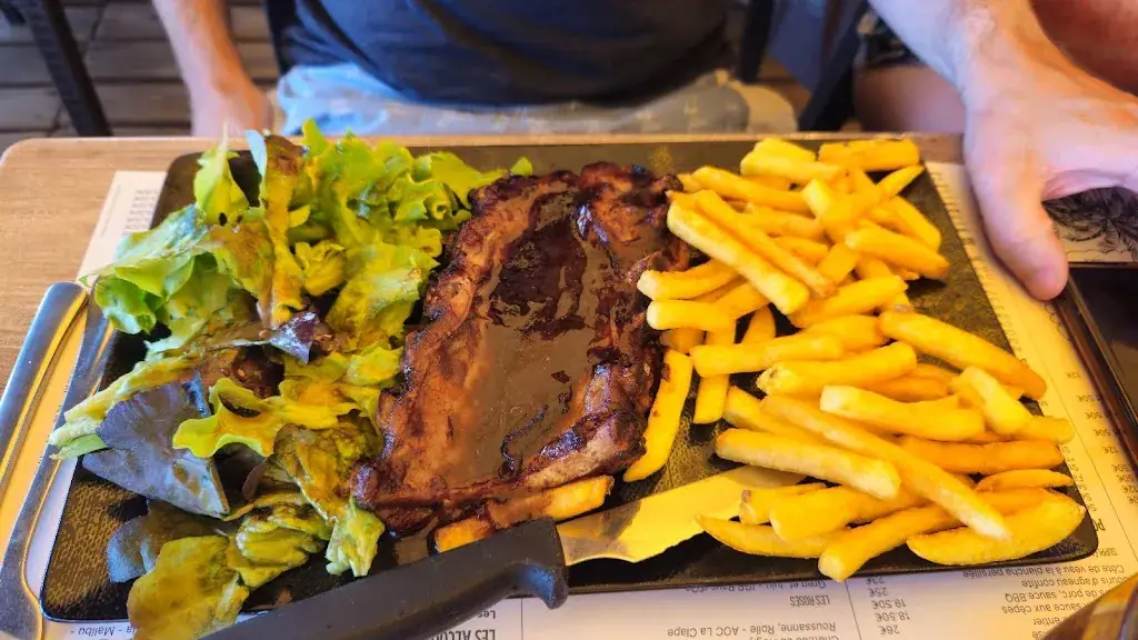 David Vaughan_Latino beach restaurant_Sérignan_recensione