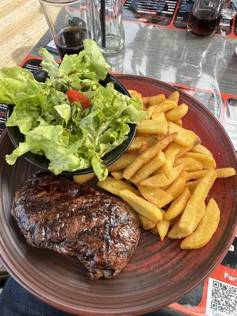 David Hall_Mon Restaurant d'Été_Sérignan_review