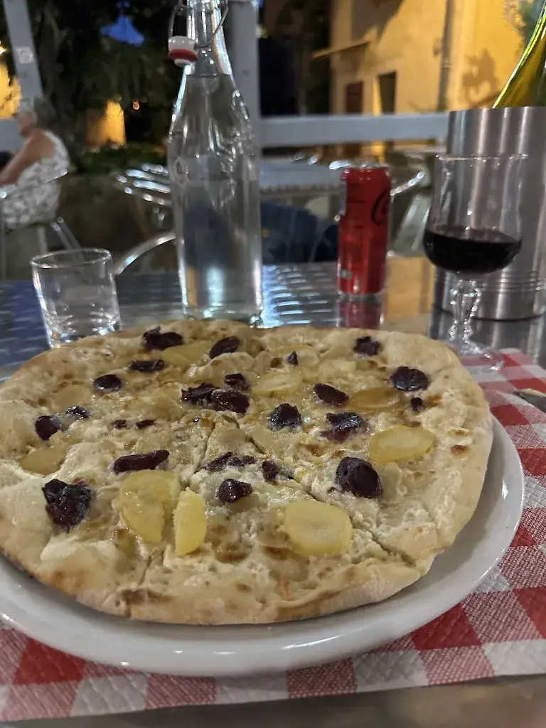 Michel Letiexhe_La casa d'amico_Portiragnes_review