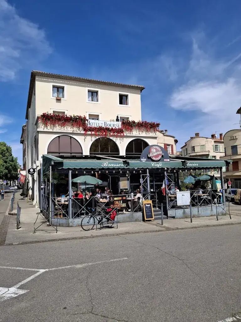 Franck Dumas_La bourse_Pont-Saint-Esprit_review