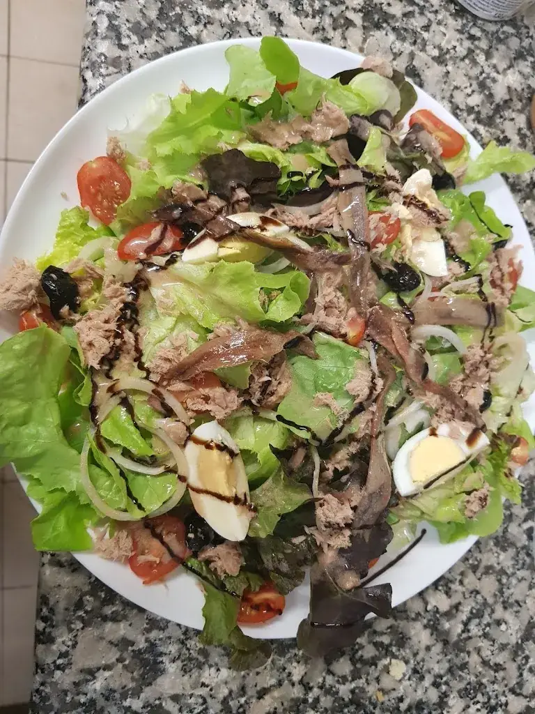 Menu_The family's_Pont-Saint-Esprit_image_6