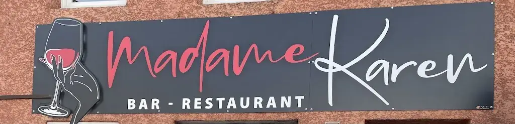 MME KAREN_Artemare_slider_image_2