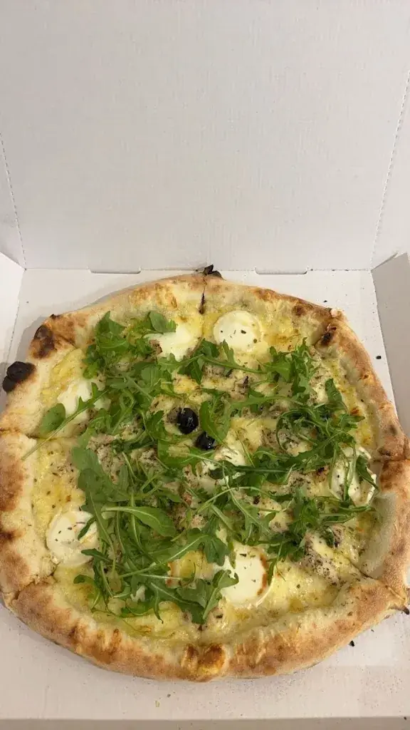 La Casa Pizzeria_Pont-Saint-Esprit_slider_image_2