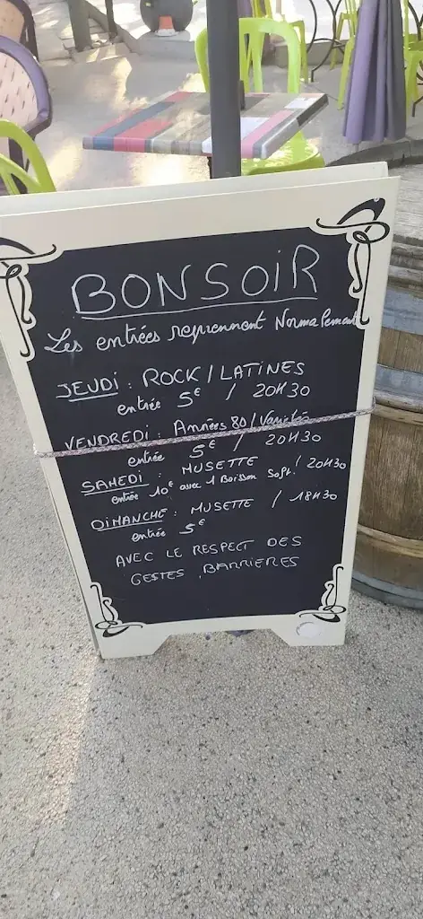 Gilles Bergere_Guinguette Clovis_Saint-Alexandre_review