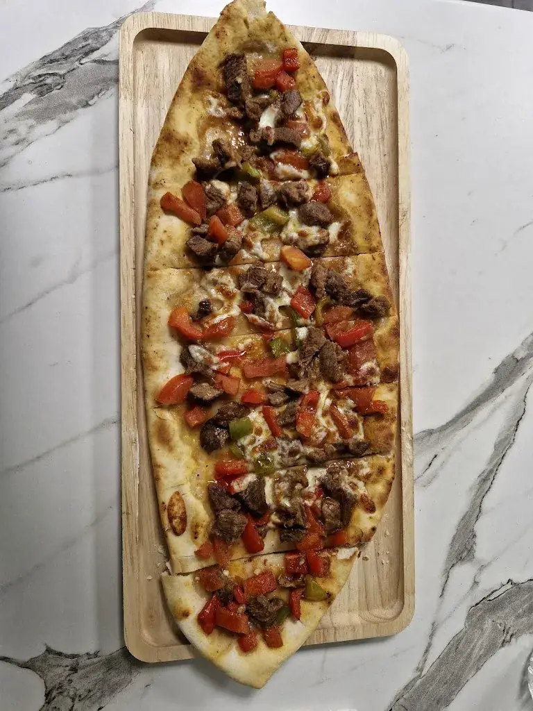 Quentin_Kapadokya Kebab Restaurant_Pont-Saint-Esprit_review