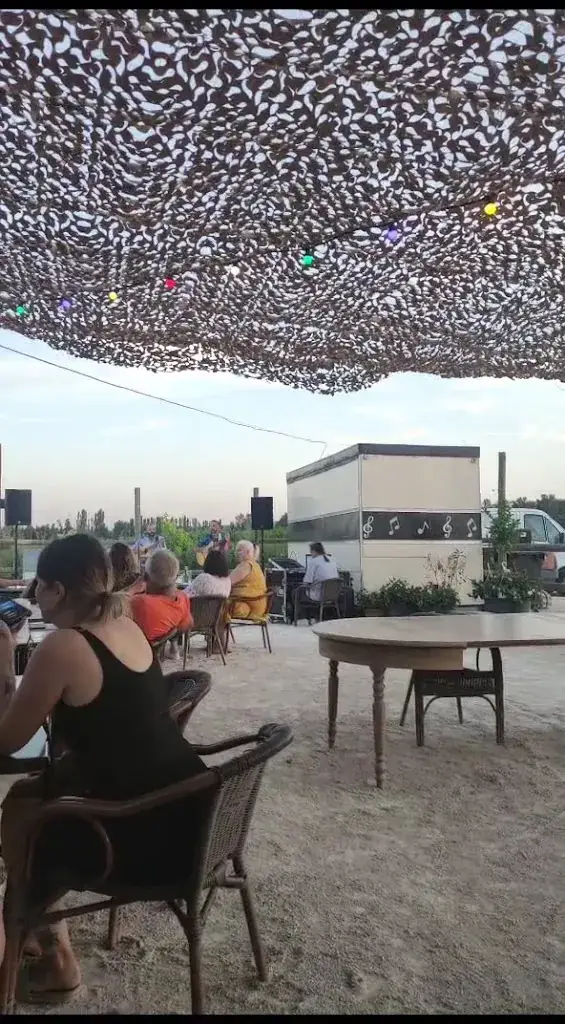 Patrice Marseilles_Chez Josita & Cie_Mondragon_review