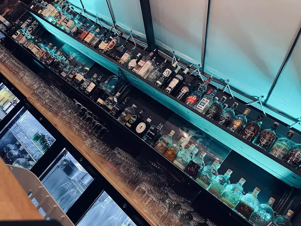 Guinguette PERRIN_Saint-Alexandre_slider_image_1