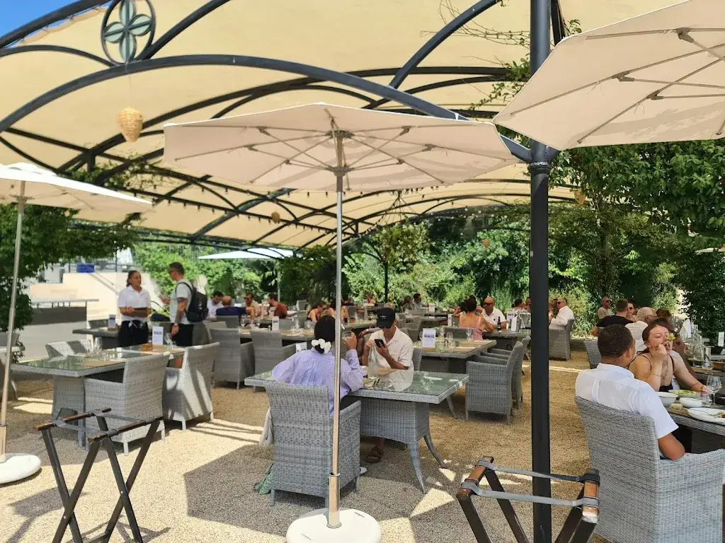 W B_Château St Pierre de Serjac_Puissalicon_recensione