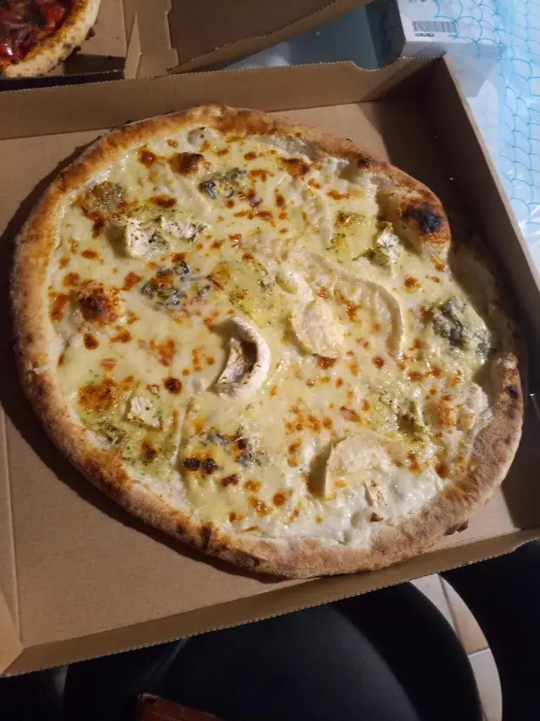 Menu_Pizzeria chez LOUKA_Puissalicon_image_6