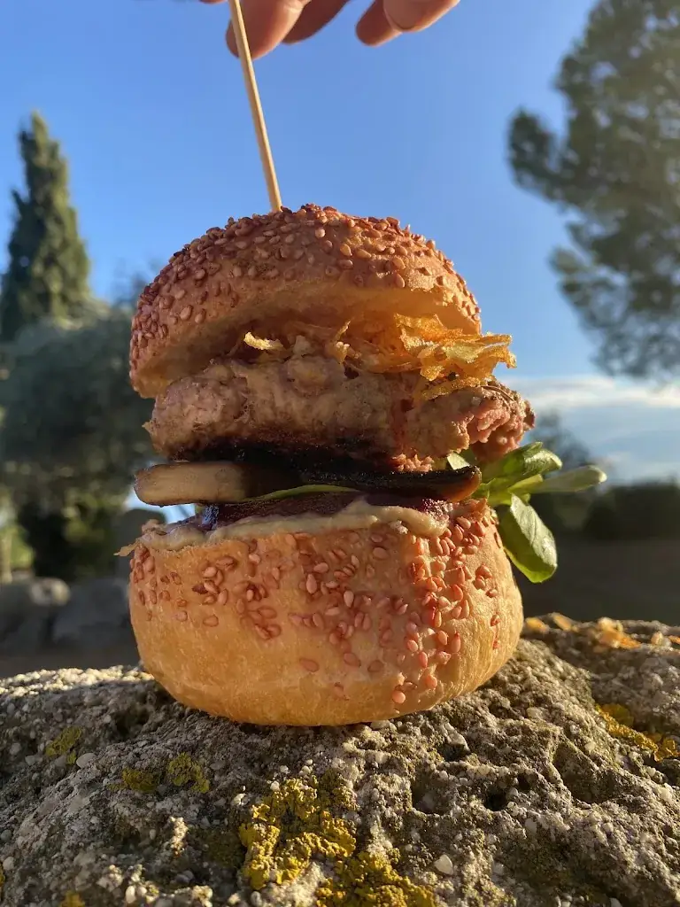 Pizzeria chez LOUKA_Puissalicon_slider_image_3