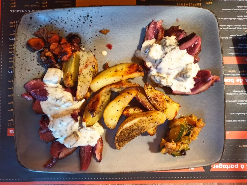 Menu_Sur la place_Puimisson_image_6