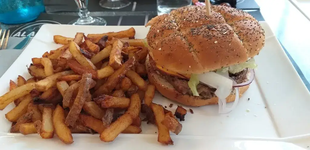 Menu_CAFE DES ARTS_Puisserguier_immagine_2