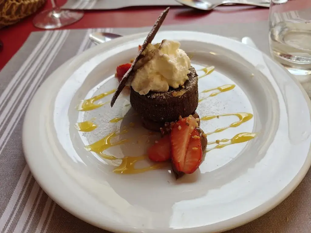 Le Temps des Cerises_Prats-de-Mollo-la-Preste_slider_image_3