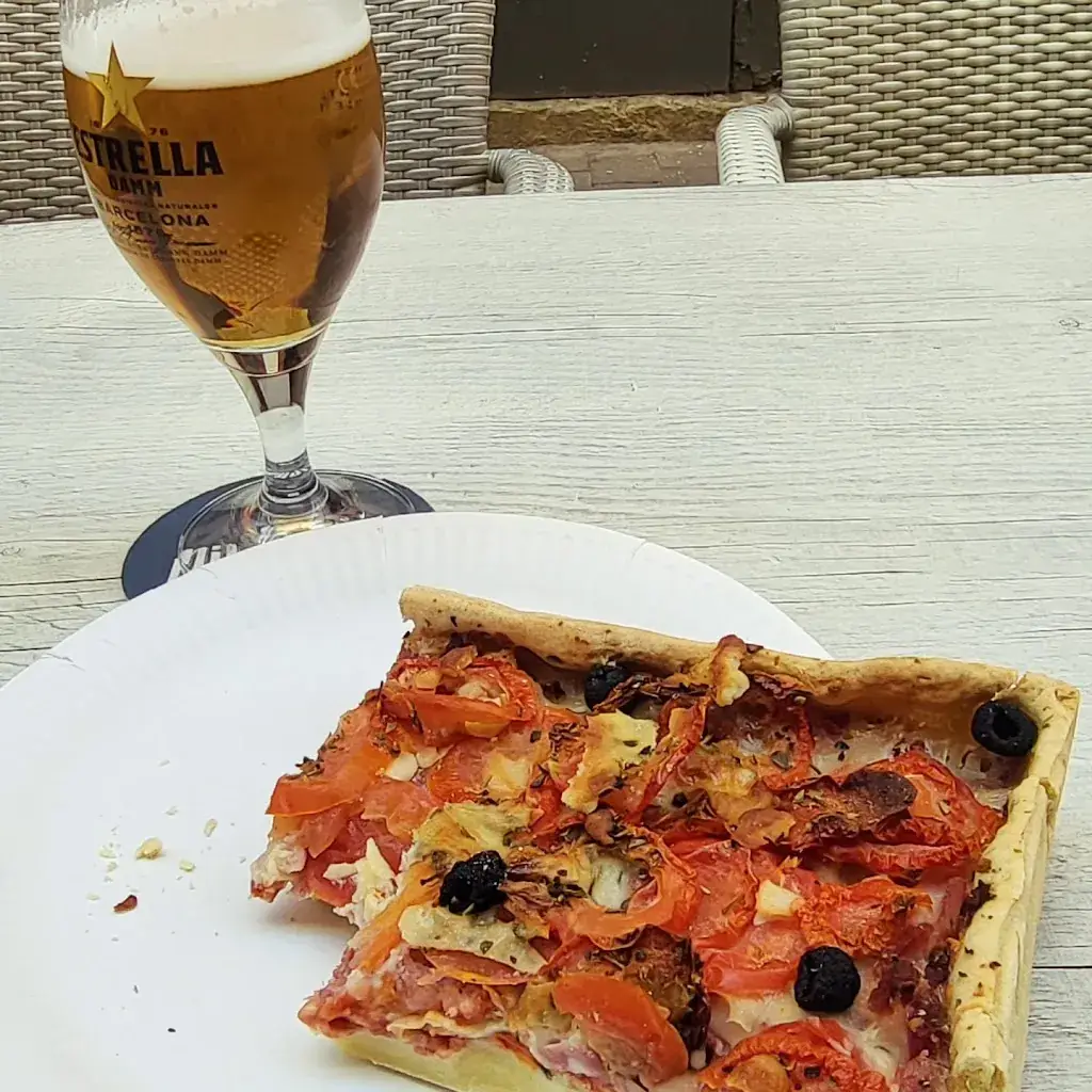 JC G_LE BAR CATALAN chez LUDO - TABAC - PMU - TIMBRES PTT, FISCAUX et AMENDES_Prats-de-Mollo-la-Preste_review