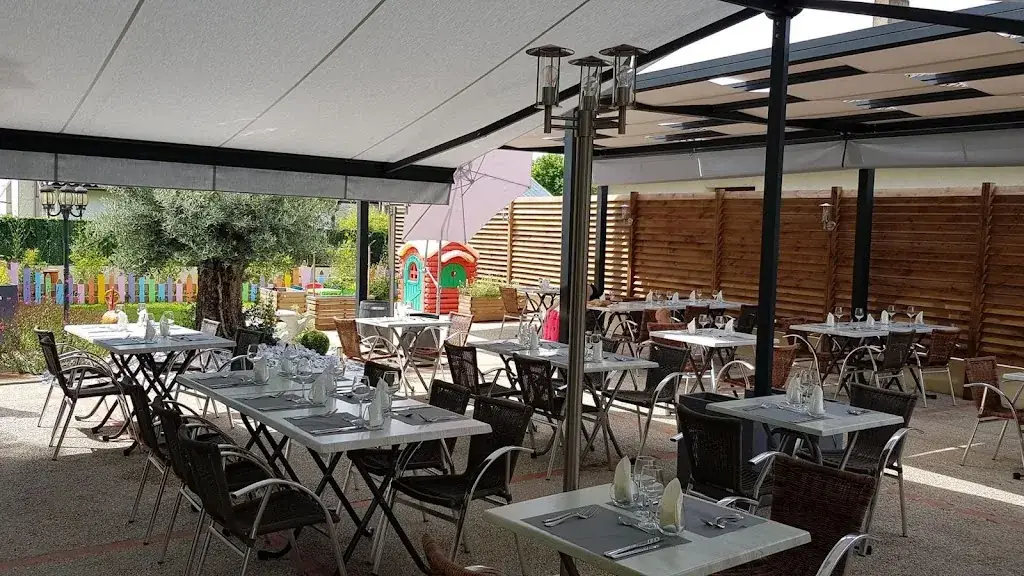 Restaurant La Vénus_Prayssac_slider_image_1