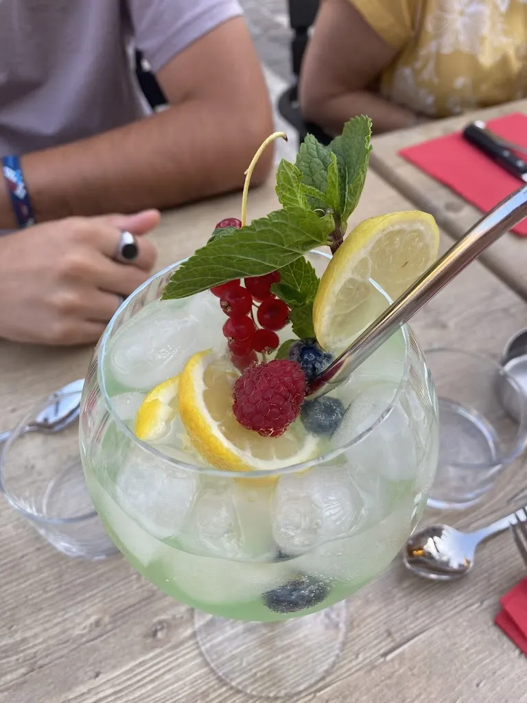 Charlotte Veillon_La Nonna Pauletta_Prayssac_review