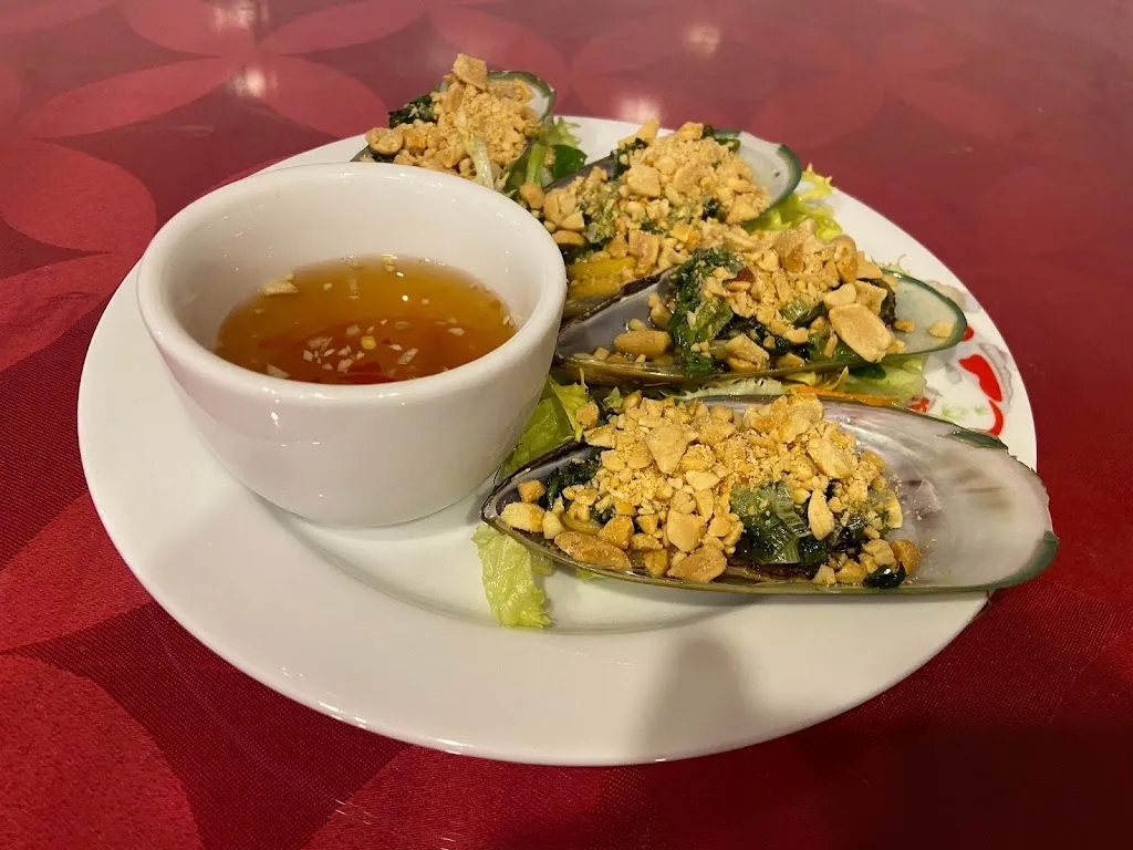 Restaurant Vietnam_Prayssac_slider_image_3