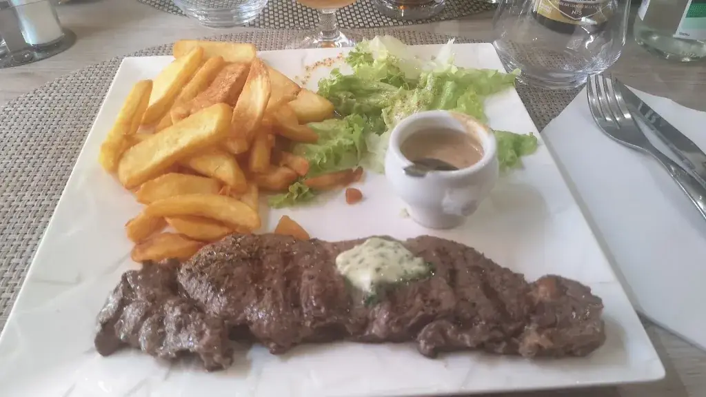 Lannes Montbello_Restaurant Grill Le Courcelles_Massiac_review