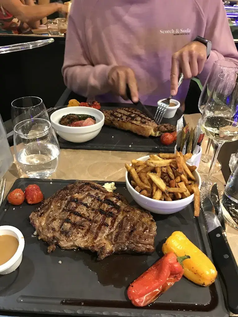 Kirsty van Belzen_Le Bistrophil_Pujaudran_recensione